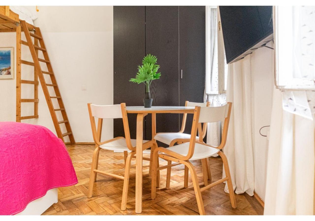 Optimal Apartment, 5 Persons, Long Stay Discount Вена Экстерьер фото